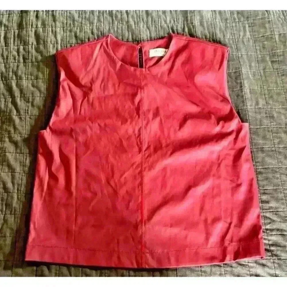 Zenana Women's Small‎ Red Faux Leather Tank EUC - Picture 1 of 6